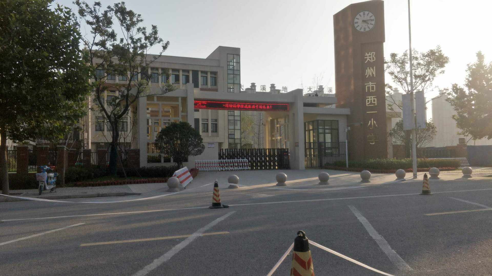 蒸壓加氣混凝土墻板在學校教學樓中的應用